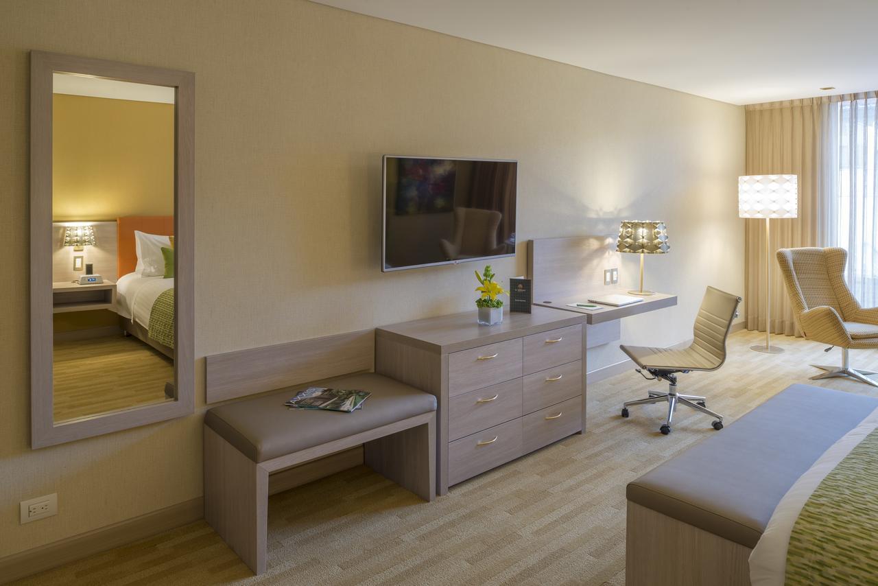 Hotel El Dorado Bogotá Kültér fotó